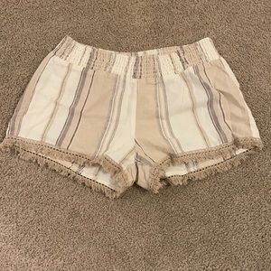 Super cute, pattern shorts